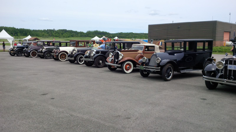 Illustration for article titled Franklin Motor Car Meet Up Photo Dump